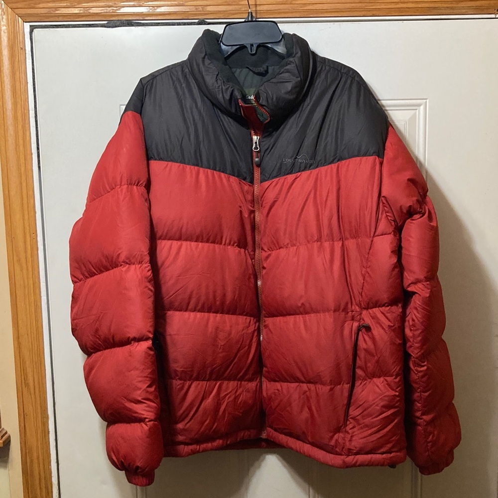 Eddie Bauer Puffer Jacket L